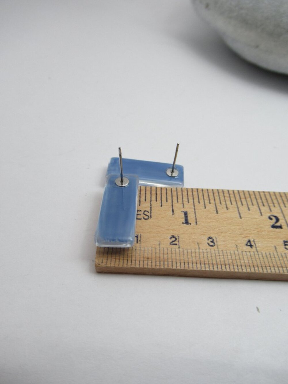 Rectangular cab earrings - Picture 8 of 8